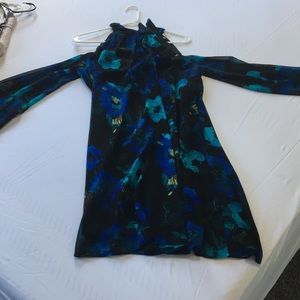 Dress never worn no tags